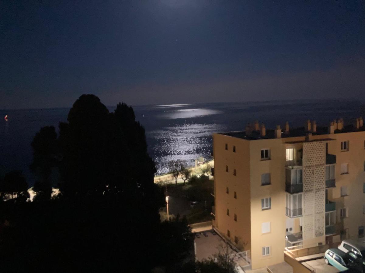 Location Chambre Avec Salle De Bain Et Partie Commune Sea View & Mountain View Renting 1 Of 3 Bedrooms With Shared Common Space 3 Bdrm Apt Not 1 Bdrm Plus Clime Ou Ac Бастія Екстер'єр фото