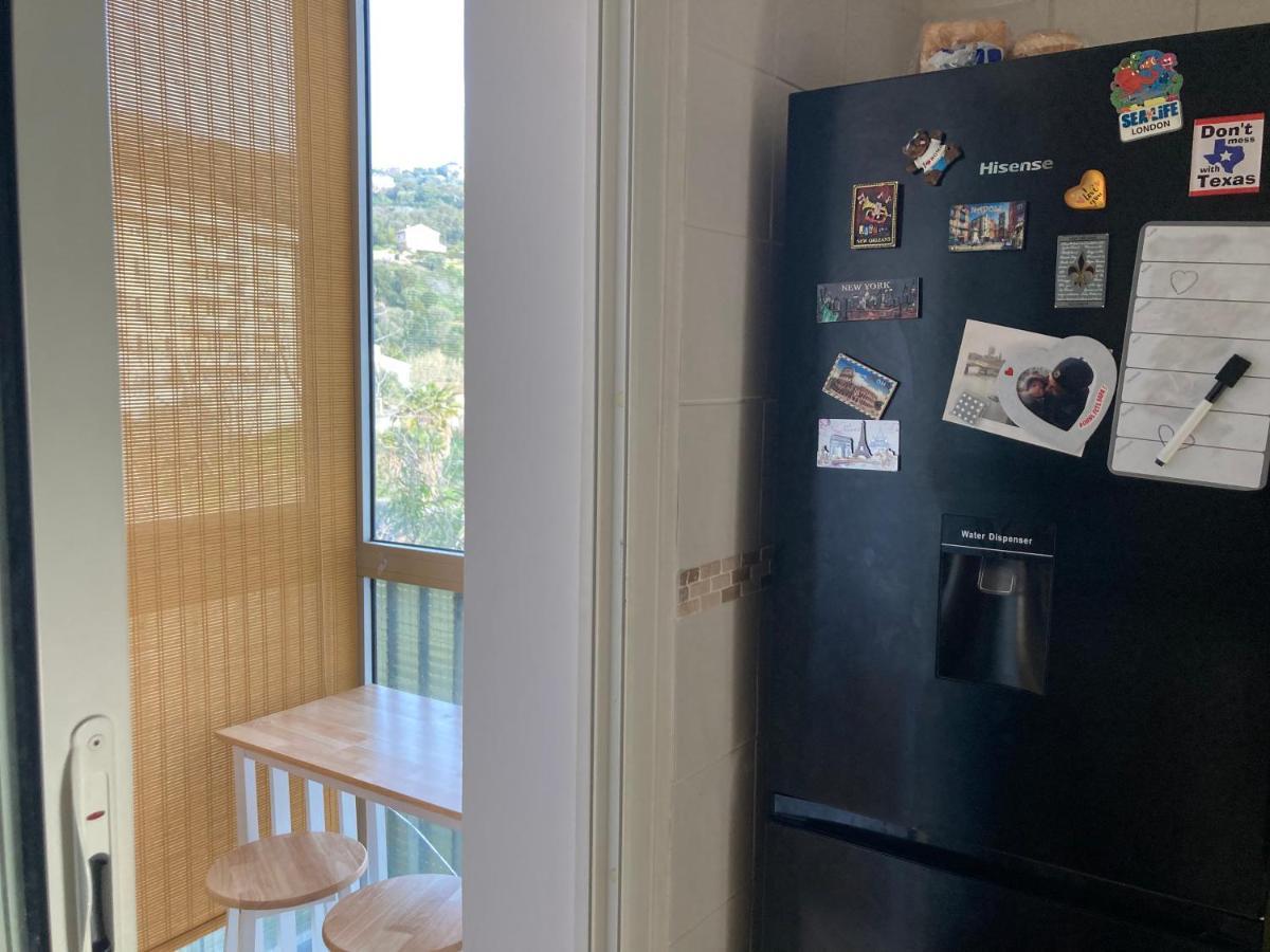 Location Chambre Avec Salle De Bain Et Partie Commune Sea View & Mountain View Renting 1 Of 3 Bedrooms With Shared Common Space 3 Bdrm Apt Not 1 Bdrm Plus Clime Ou Ac Бастія Екстер'єр фото
